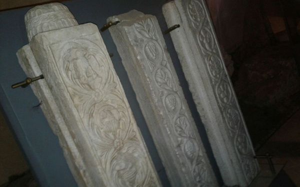 Marble pillars (X sec. c.), Antiquarium